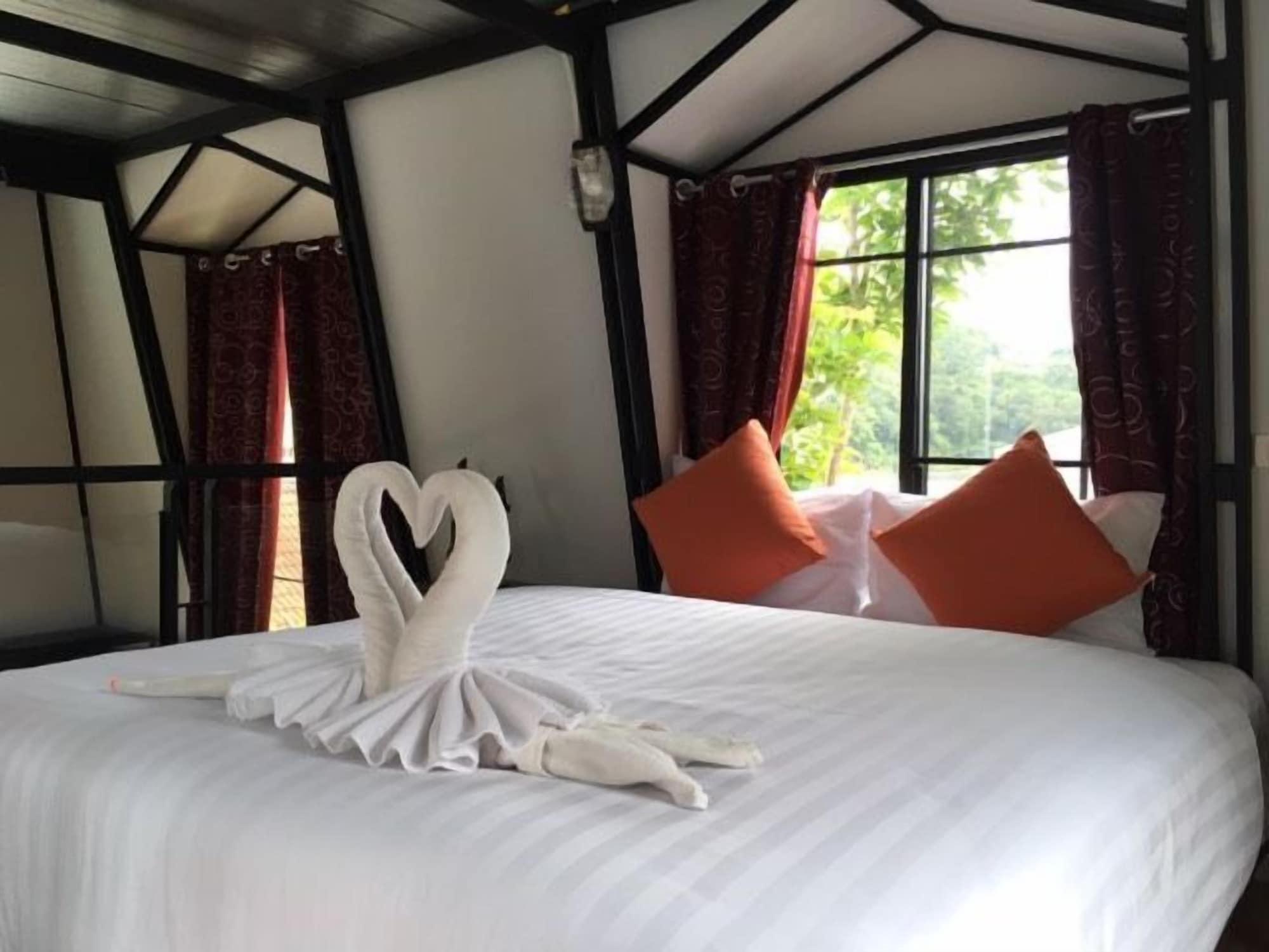 Bukit Pool Villas - Sha Extra Plus Patong Ngoại thất bức ảnh